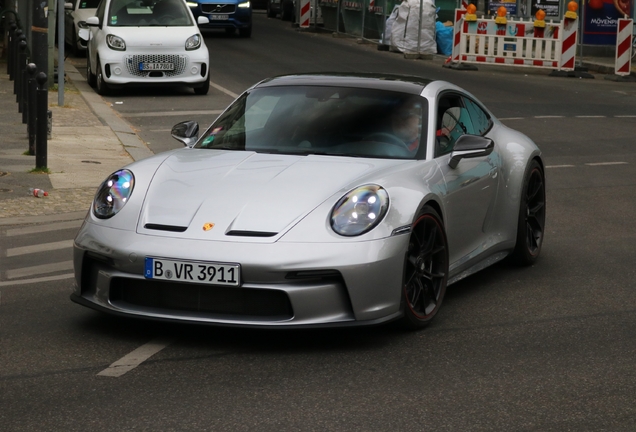 Porsche 992 GT3 Touring