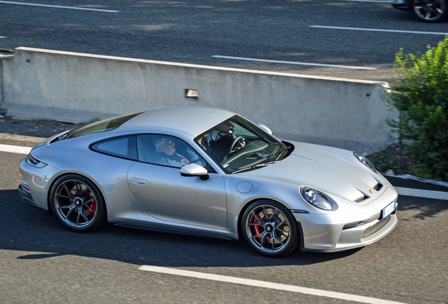 Porsche 992 GT3 Touring