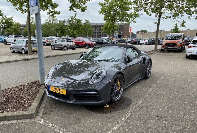 Porsche 992 Turbo S Cabriolet