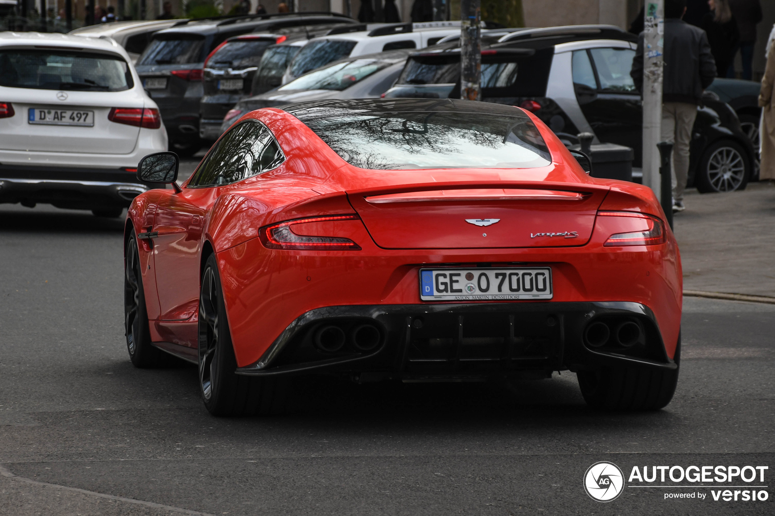 Aston Martin Vanquish S 2017