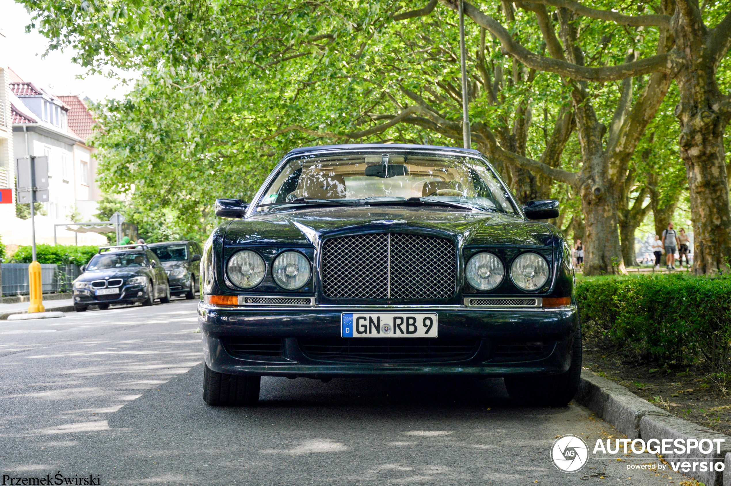 Bentley Azure