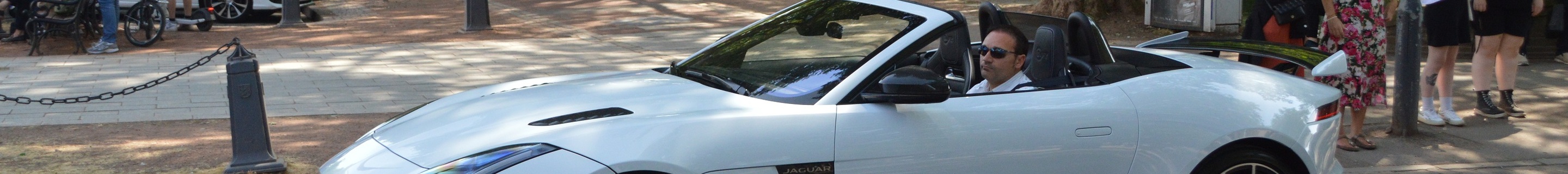 Jaguar F-TYPE SVR Convertible 2017