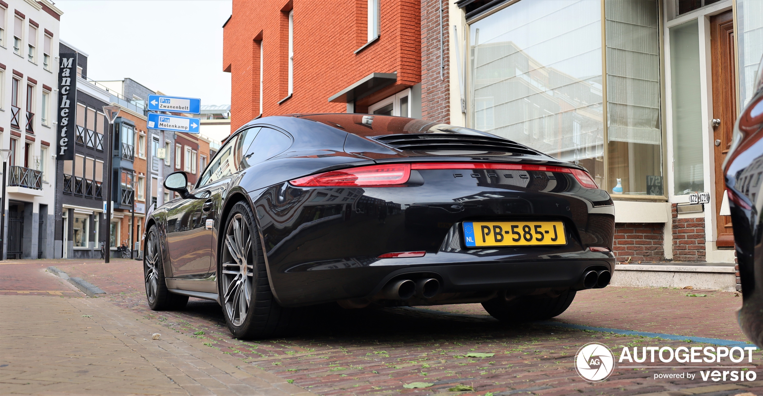 Porsche 991 Carrera 4S MkI