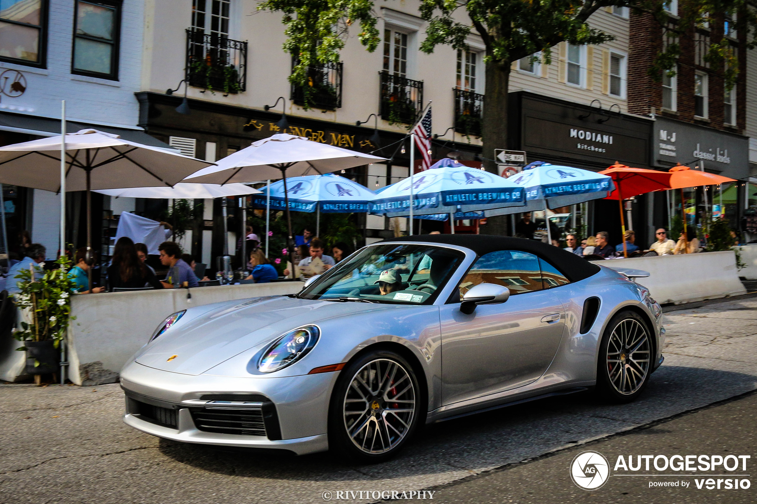 Porsche 992 Turbo Cabriolet