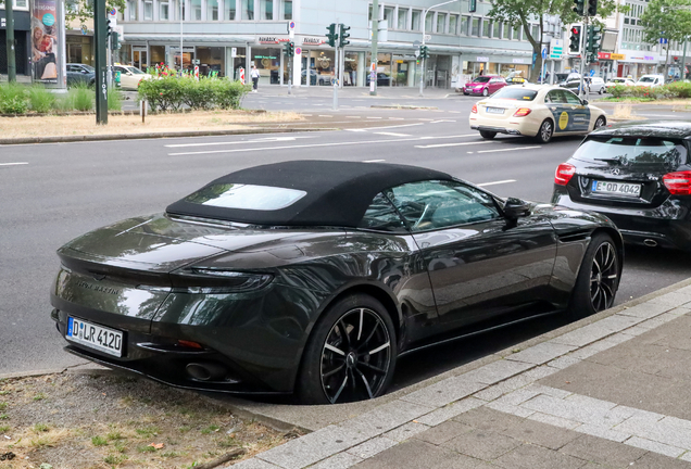 Aston Martin DB11 V8 Volante