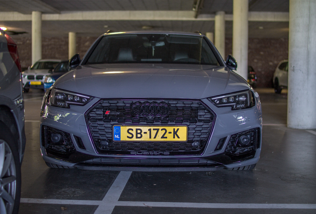 Audi RS4 Avant B9