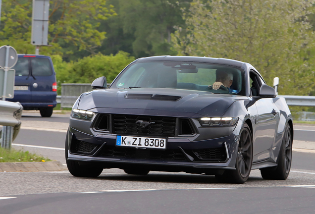 Ford Mustang Dark Horse 2024