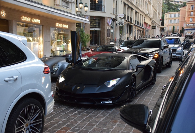 Lamborghini Aventador LP770-4 SVJ