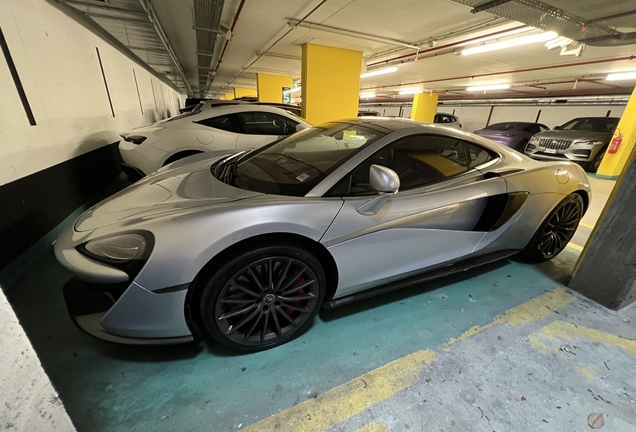 McLaren 570GT