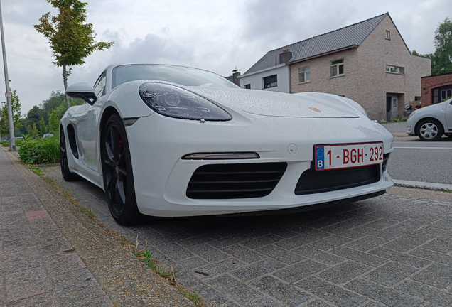 Porsche 718 Cayman S