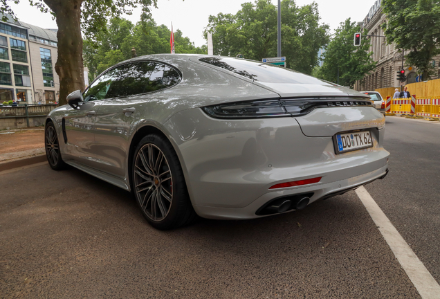 Porsche 971 Panamera GTS MkII