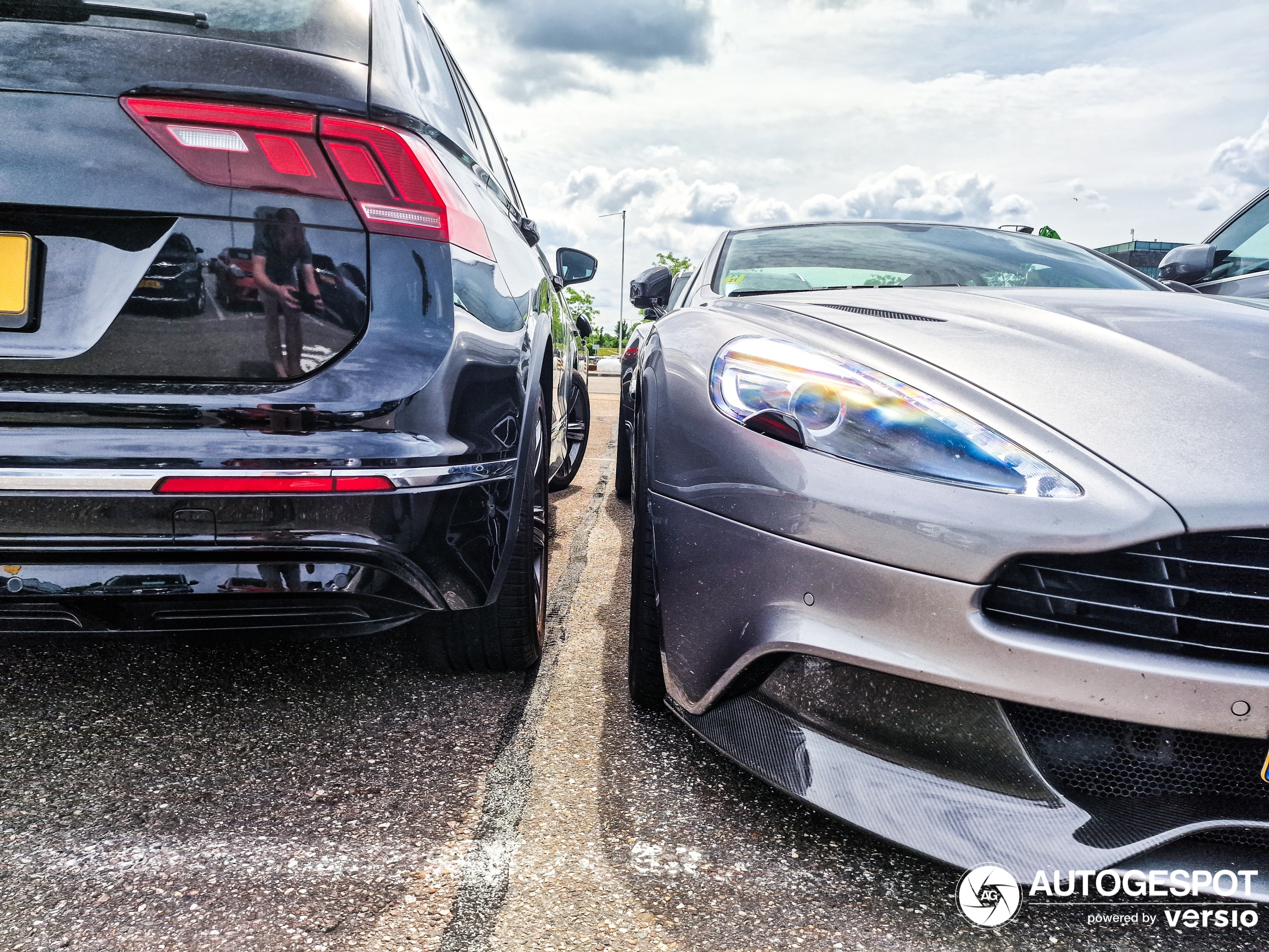 Aston Martin Vanquish 2013