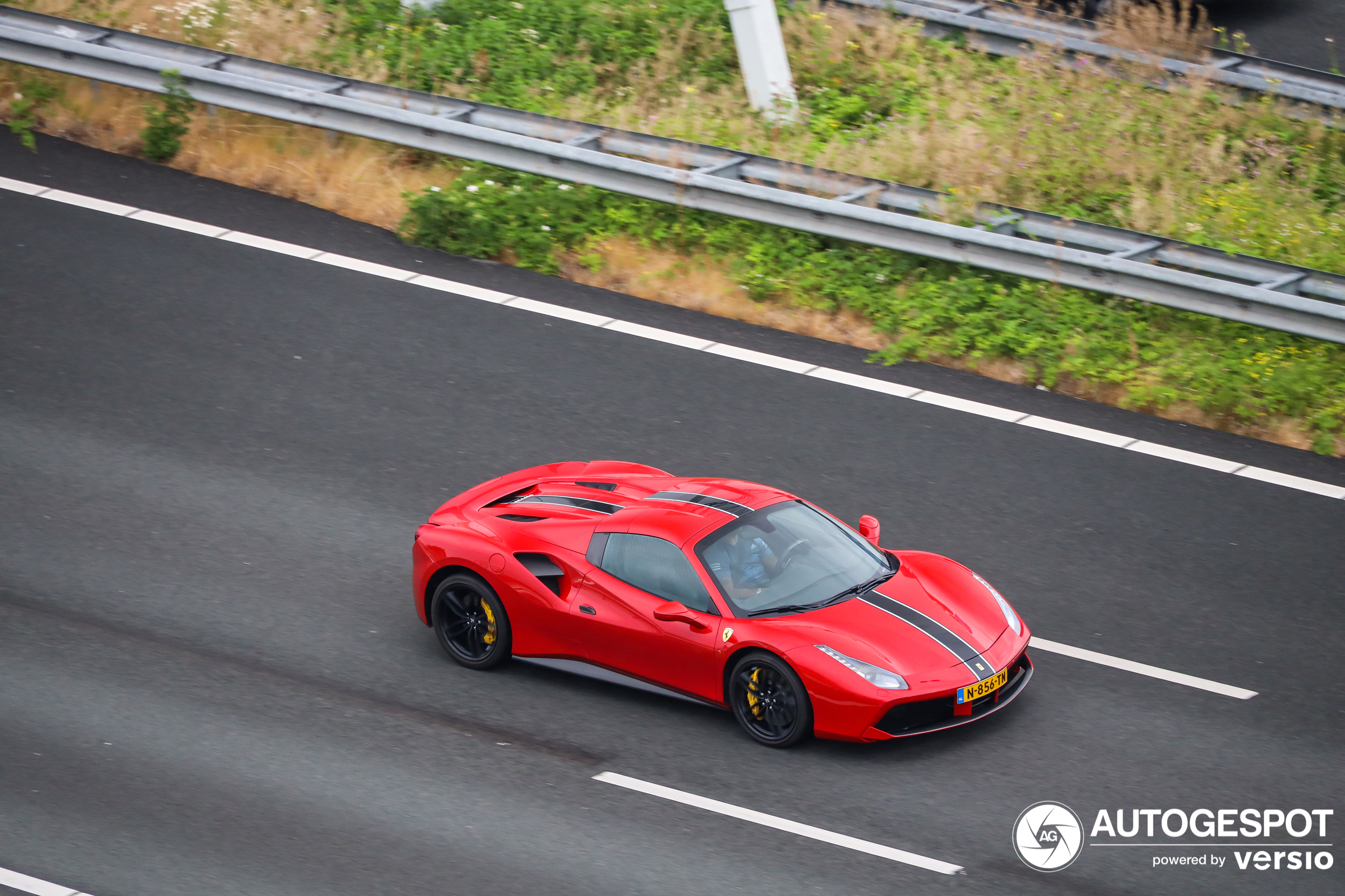 Ferrari 488 Spider