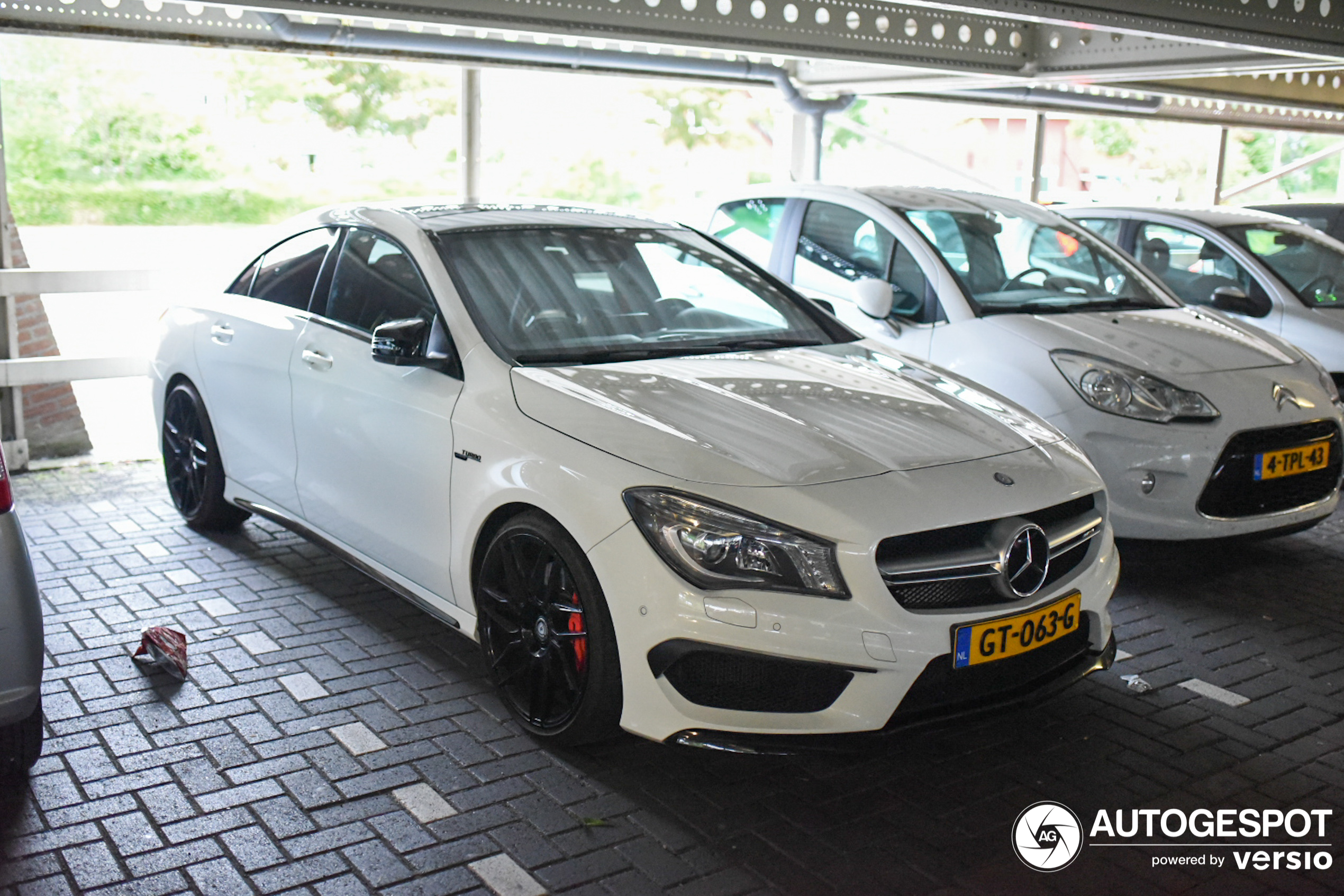 Mercedes-Benz CLA 45 AMG C117