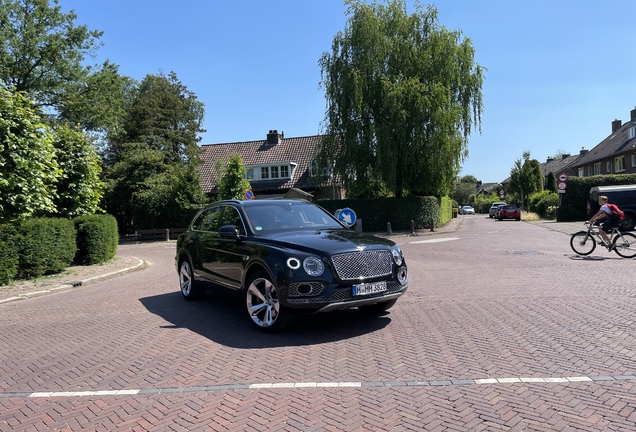 Bentley Bentayga V8