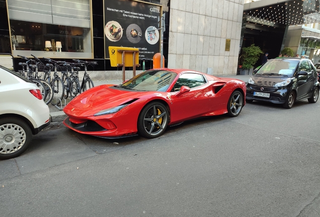 Ferrari F8 Spider