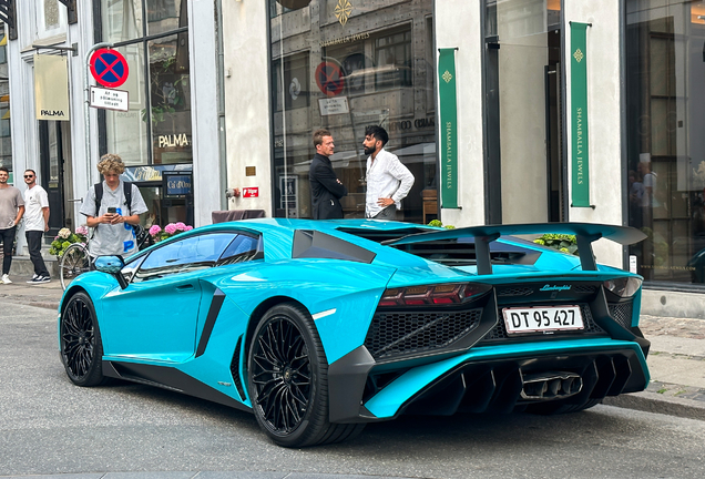 Lamborghini Aventador LP750-4 SuperVeloce