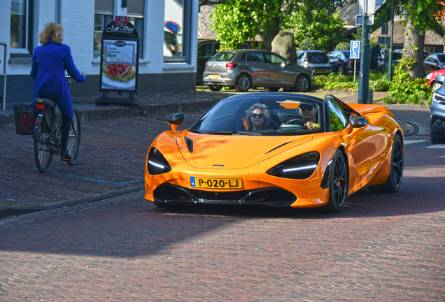 McLaren 720S Spider