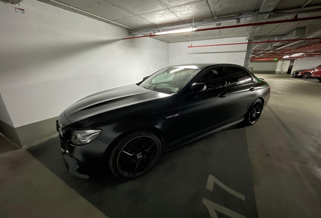 Mercedes-AMG E 63 S W213 Edition 1