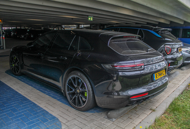 Porsche 971 Panamera Turbo S E-Hybrid Sport Turismo