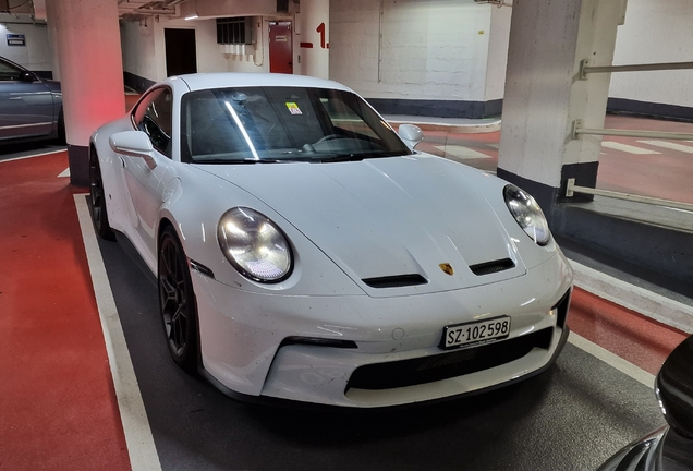 Porsche 992 GT3 Touring