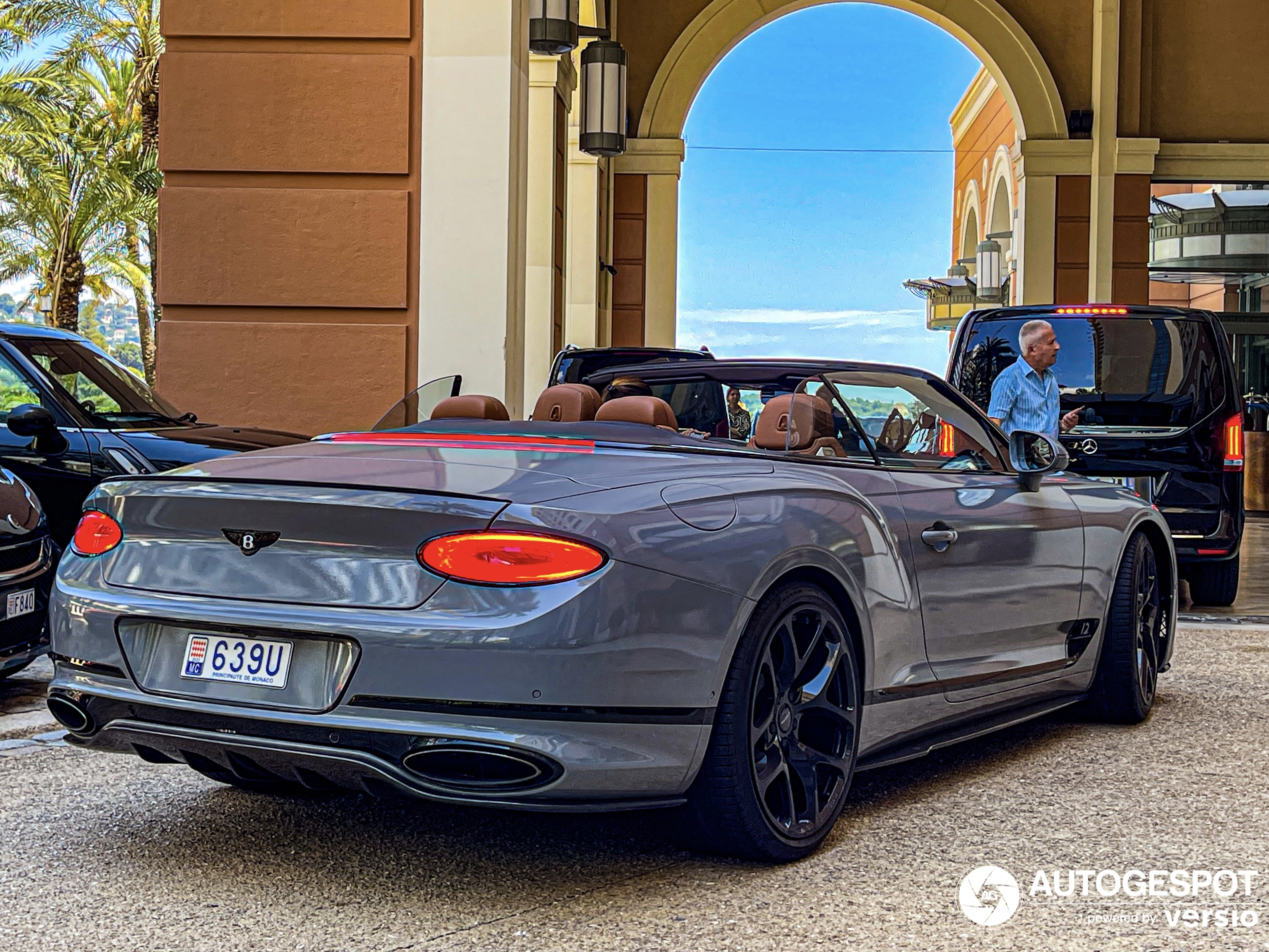 Bentley Continental GTC 2019