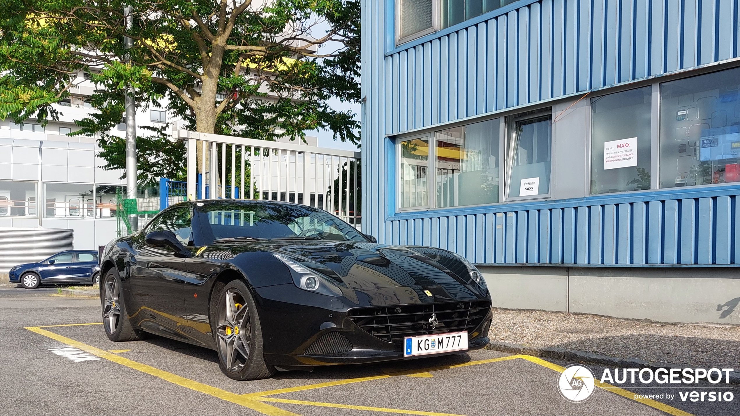 Ferrari California T