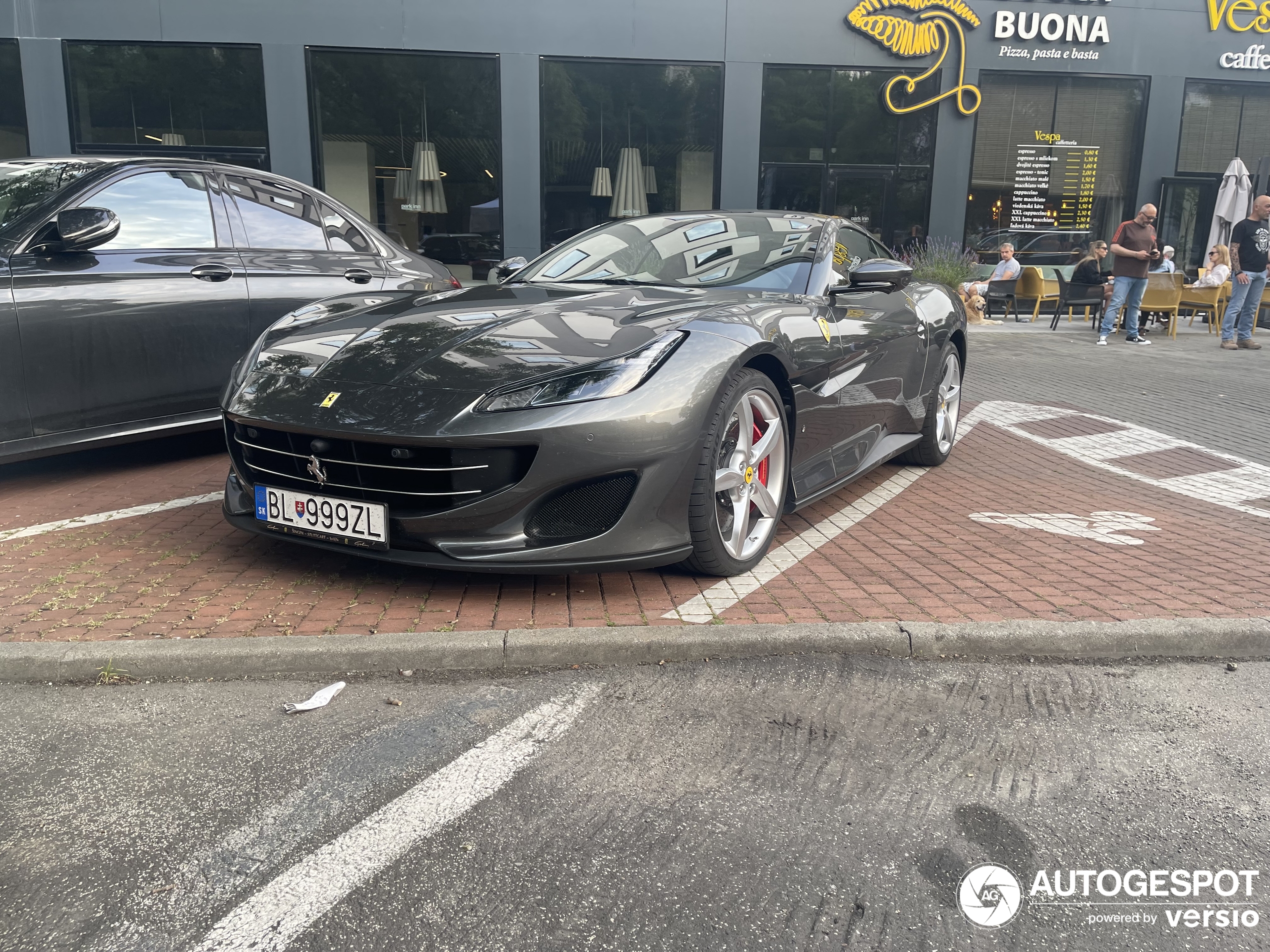 Ferrari Portofino