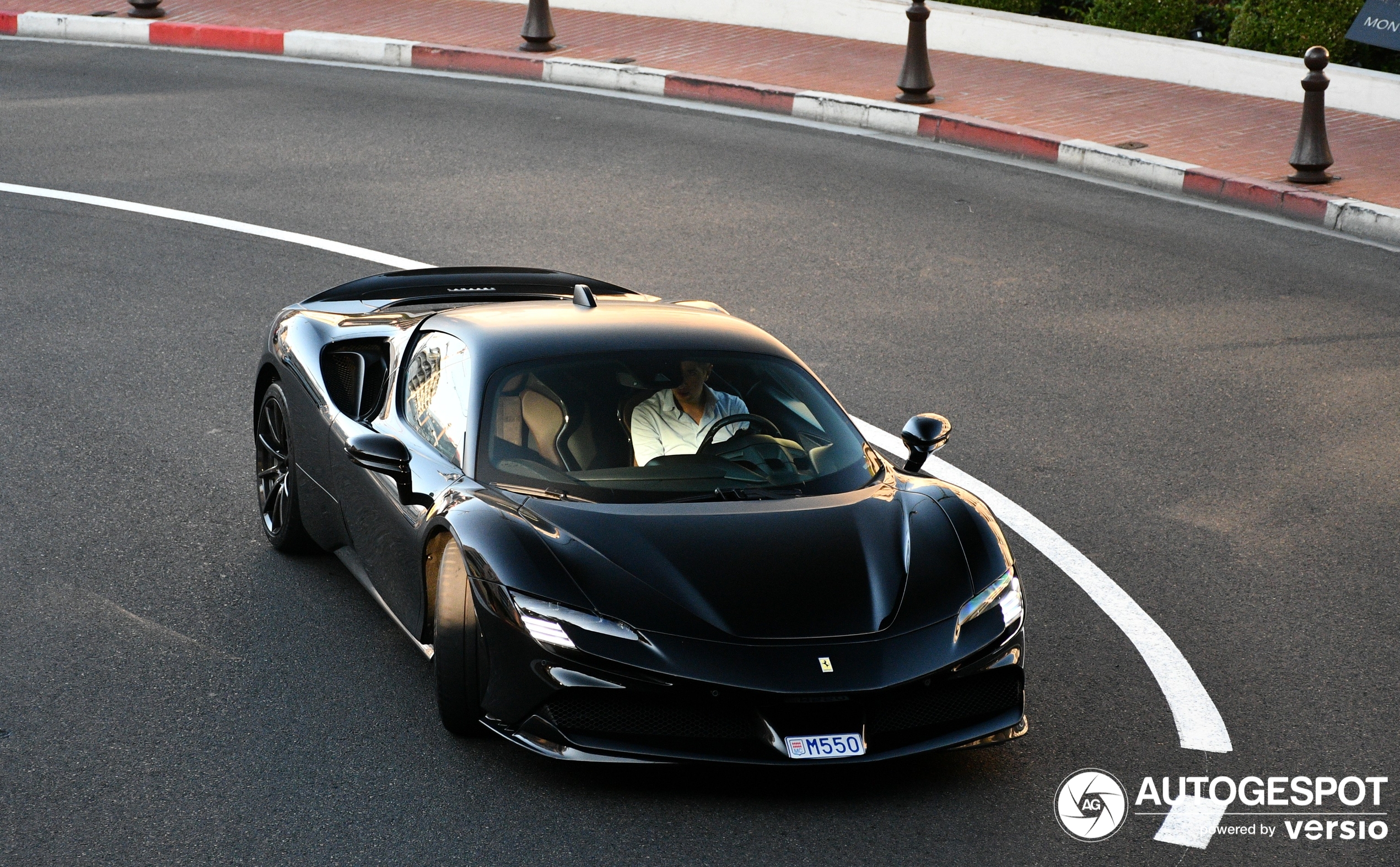 Ferrari SF90 Stradale Assetto Fiorano