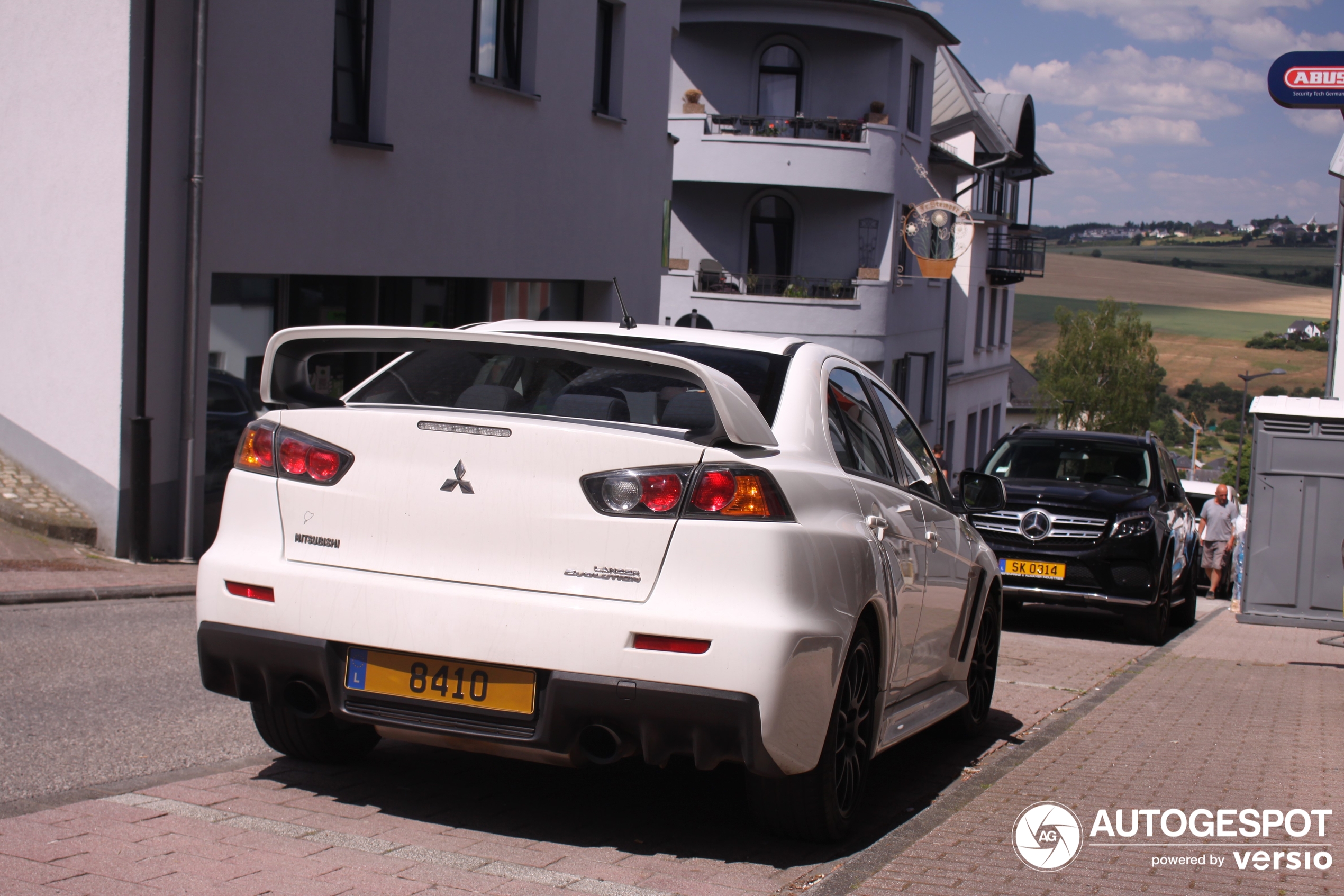 Mitsubishi Lancer Evolution X