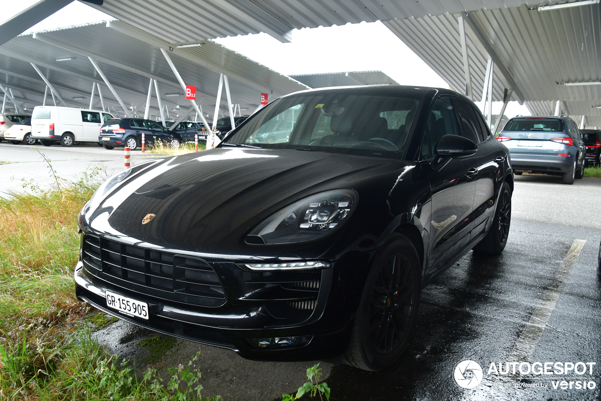 Porsche 95B Macan GTS