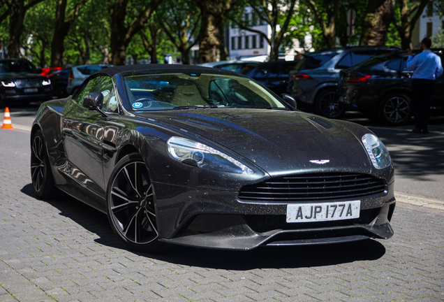 Aston Martin Vanquish Volante