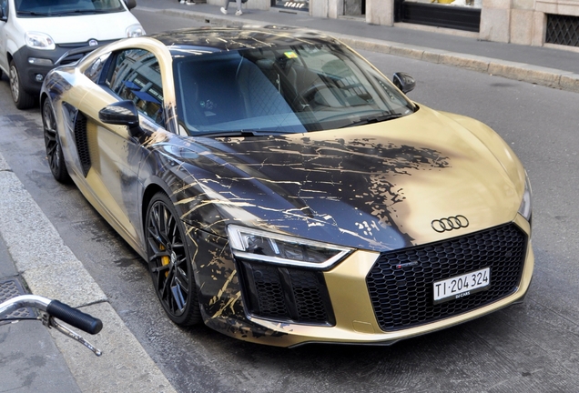 Audi R8 V10 Plus 2015