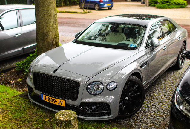 Bentley Flying Spur Hybrid