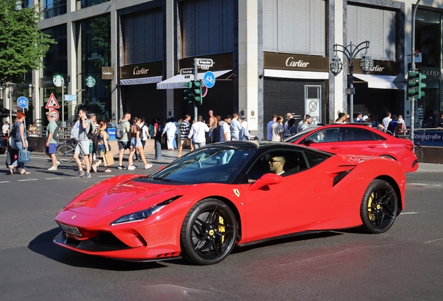 Ferrari F8 Tributo