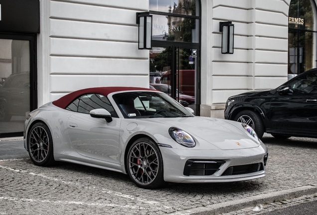 Porsche 992 Carrera 4S Cabriolet MkI