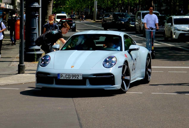 Porsche 992 Sport Classic