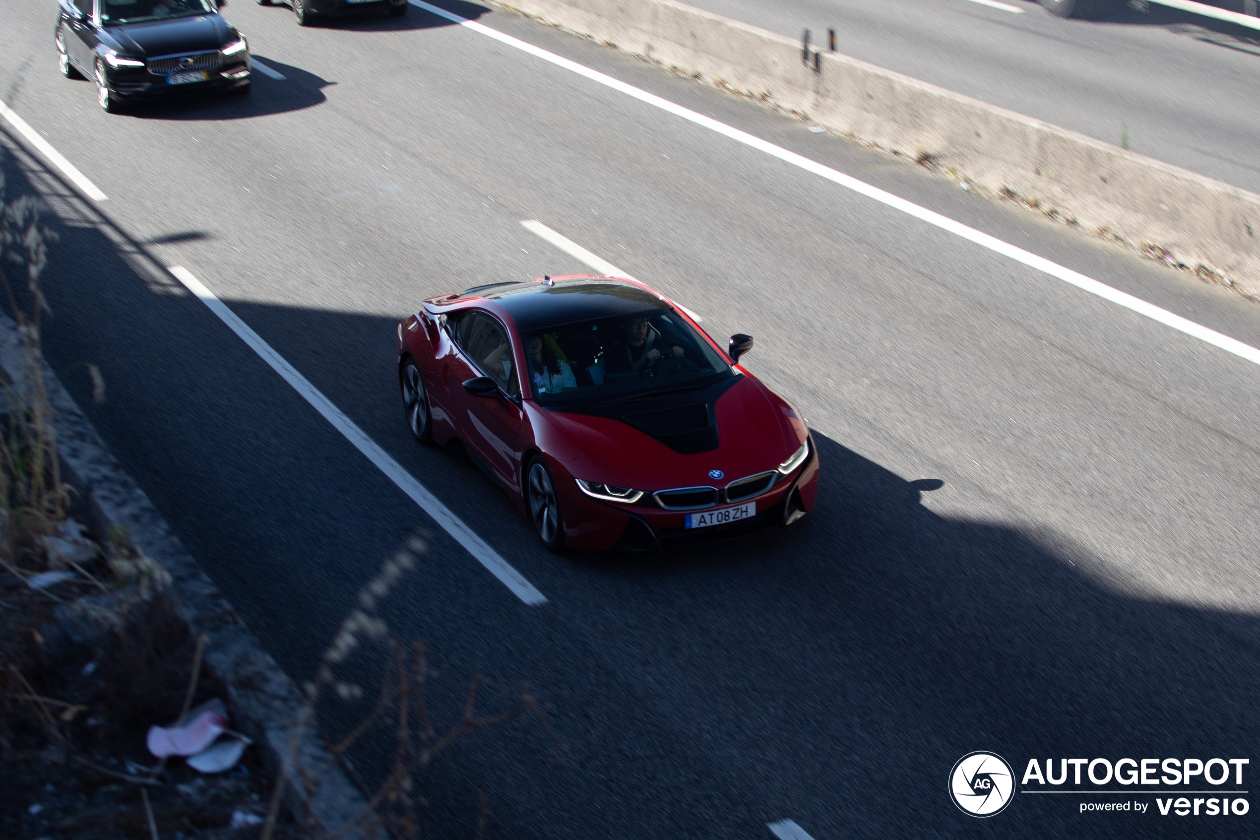 BMW i8 Protonic Red Edition