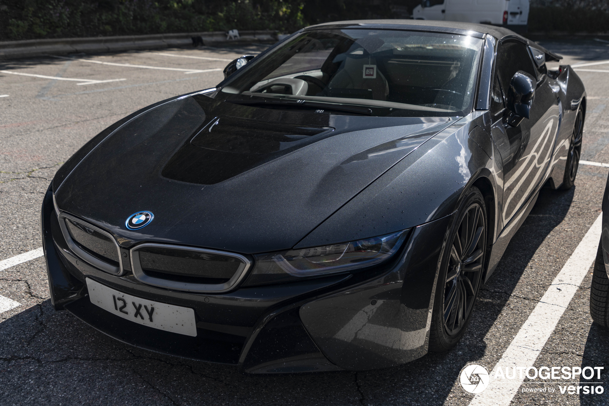 BMW i8 Roadster