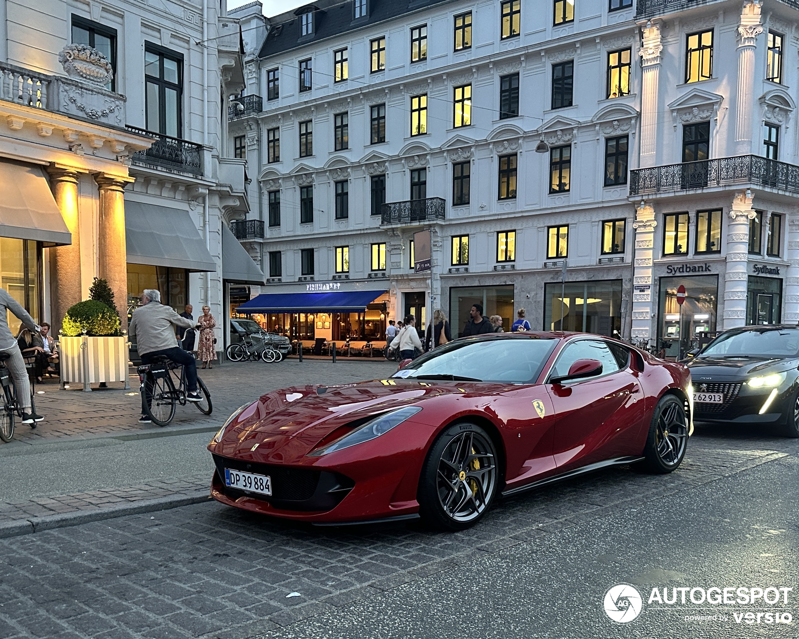 Ferrari 812 Superfast