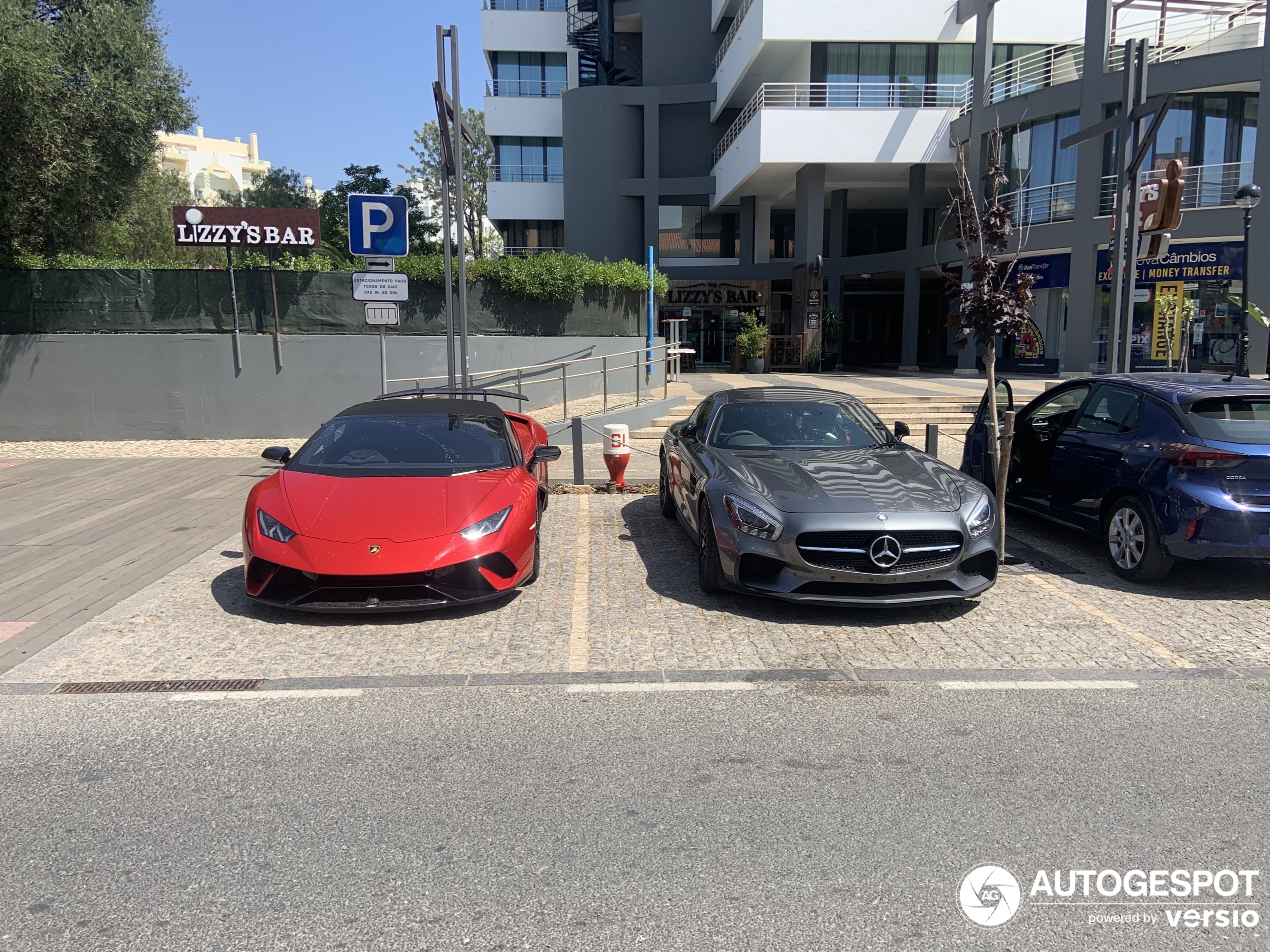 Lamborghini Huracán LP640-4 Performante Spyder