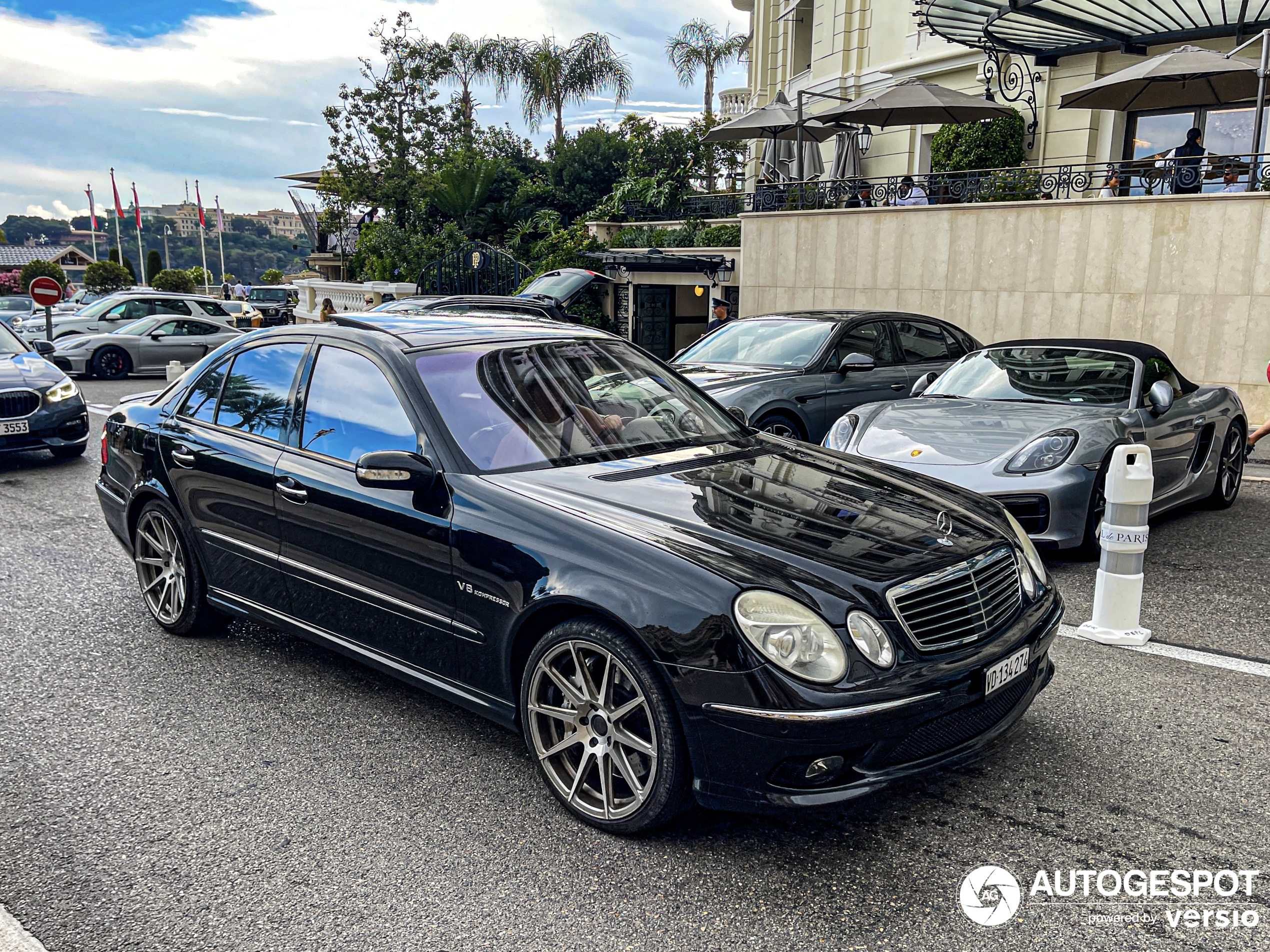 Mercedes-Benz E 55 AMG