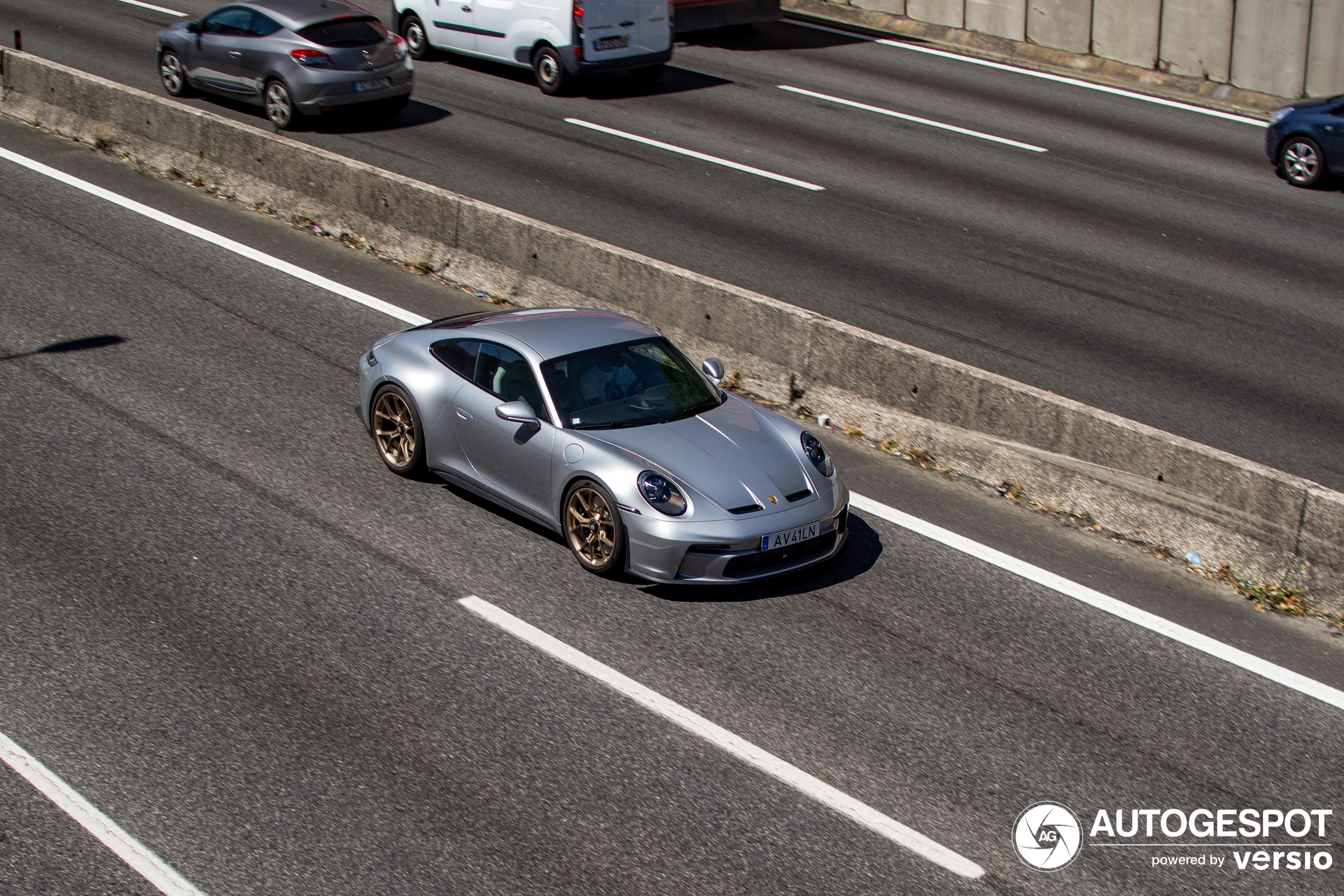 Porsche 992 GT3 Touring