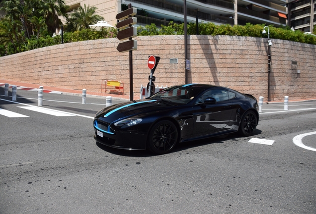 Aston Martin V12 Vantage S