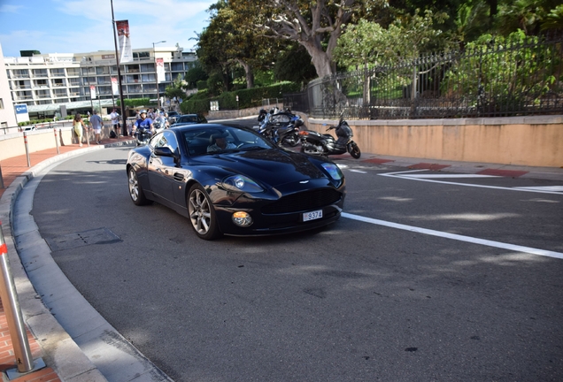 Aston Martin Vanquish