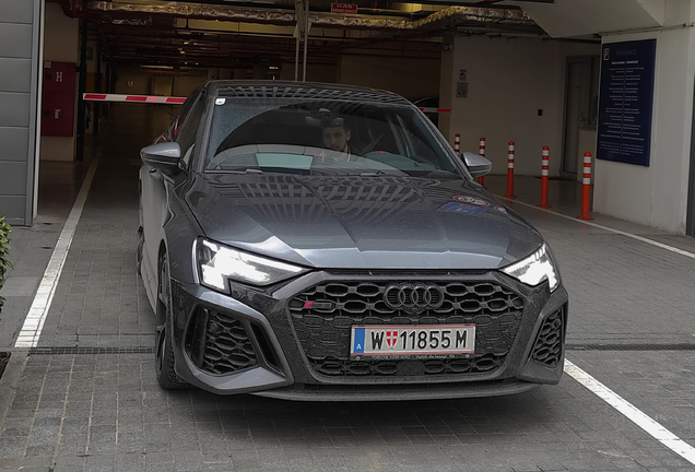 Audi RS3 Sportback 8Y