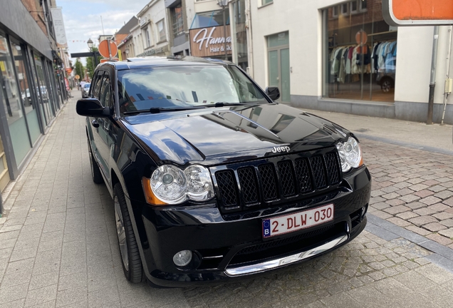 Jeep Grand Cherokee SRT-8 2005