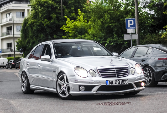 Mercedes-Benz E 63 AMG