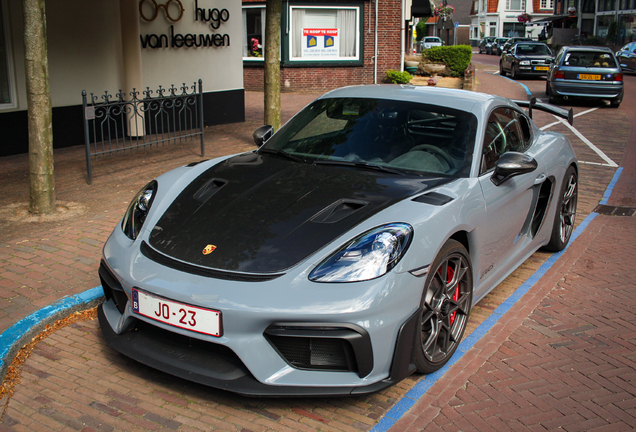 Porsche 718 Cayman GT4 RS Weissach Package