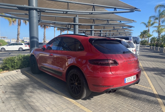 Porsche 95B Macan GTS